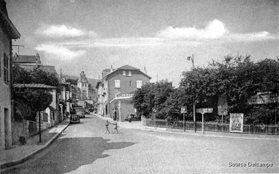 01 Gex Jardin Public et Route de la Faucille.jpg